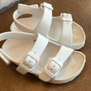 Toddler size 7-8 sandals